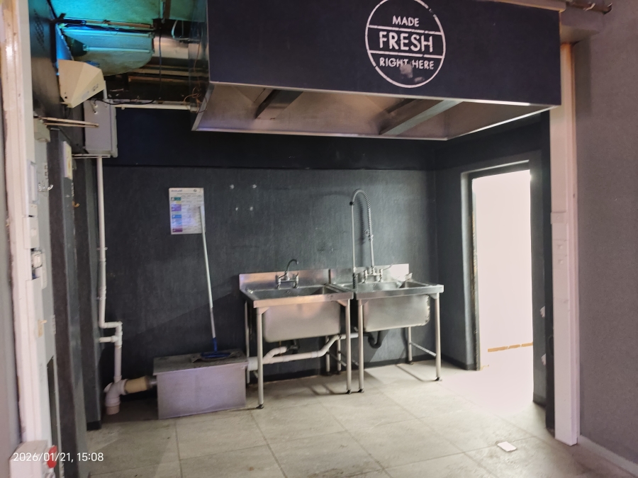 To Let Commercial Property for Rent in Rondebosch Western Cape